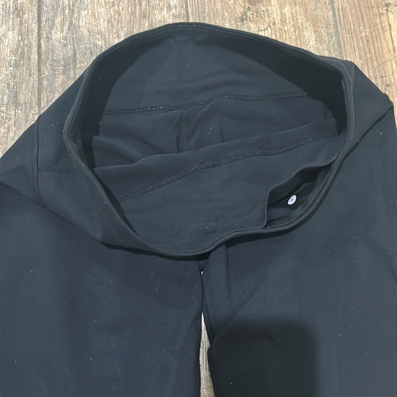 Lululemon Athletica Classic Black Leggings - Picture 3 of 8